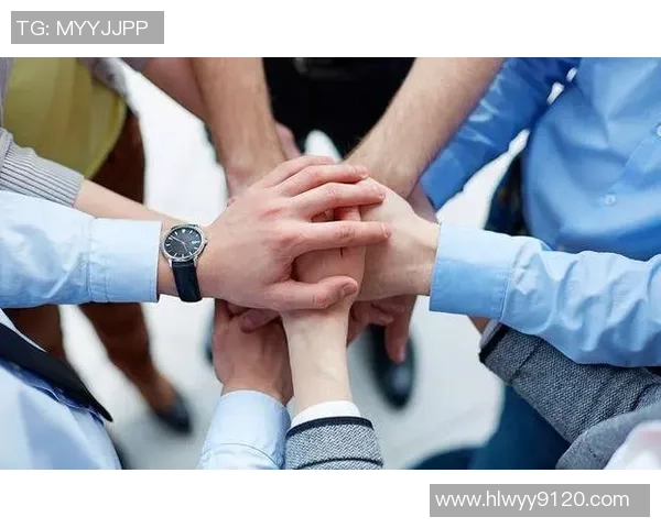 武汉篮球队与上海篮球队赛后复盘团队协作的关键因素与表现分析