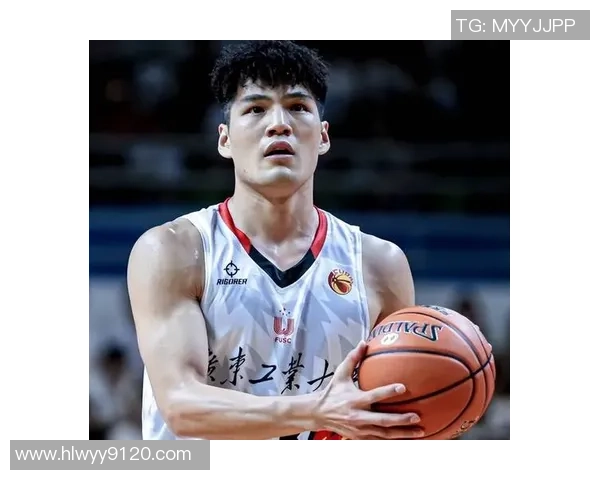 广州篮球队灵活性排名第三展现出色团队配合与战术执行能力